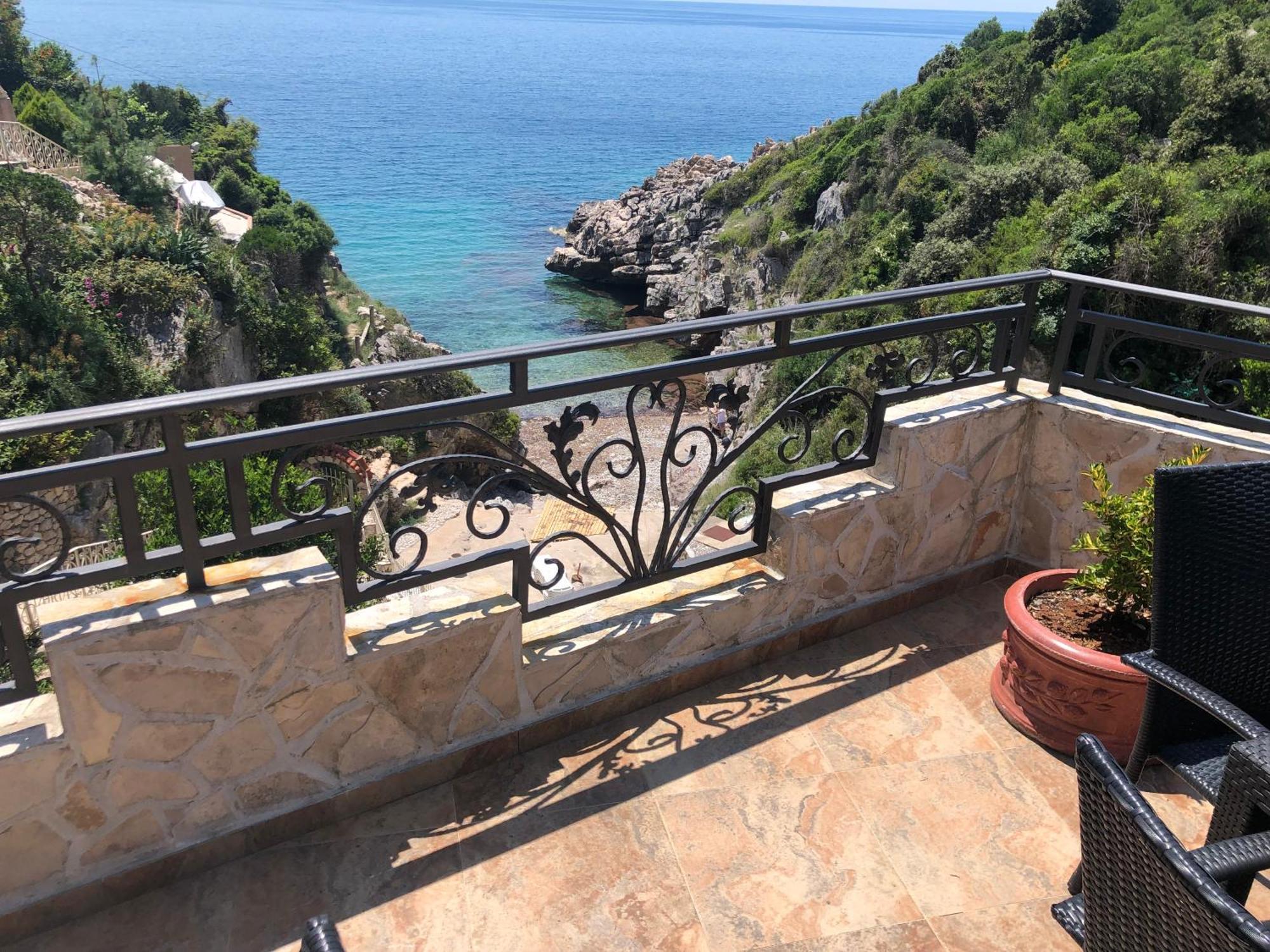 Novalic Hotel Dobra Voda Luaran gambar